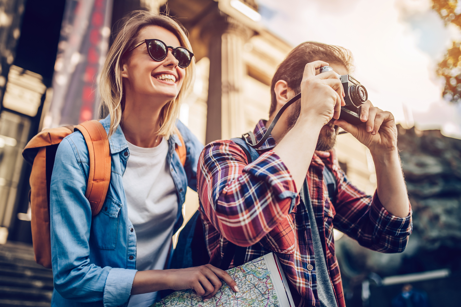 Agencias de viajes y aerolíneas